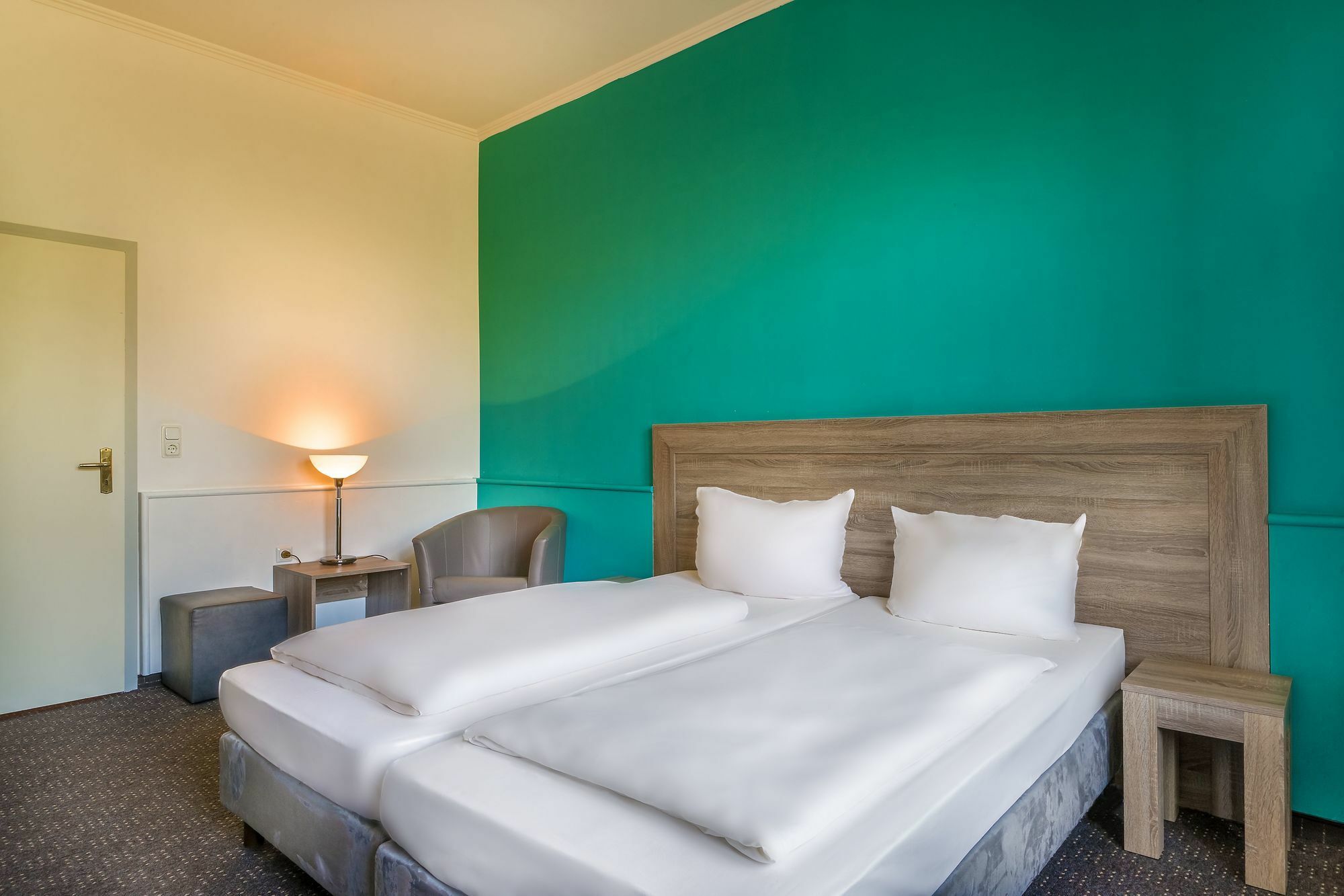 Hotel Am Bonhoefferplatz Dresde Extérieur photo